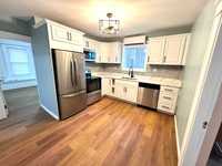 House 3150749532