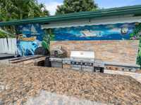 House 3170917517