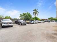 House 3173786083
