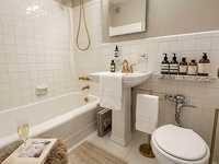 House 3188348385