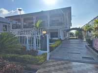 House 3204470798