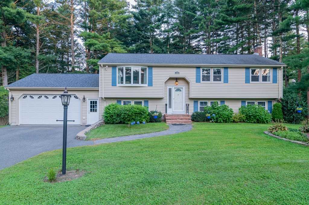 116 Gilbert Dr Stoughton Massachusetts United States, Sold, residential, , Tullish & Clancy Real Estate