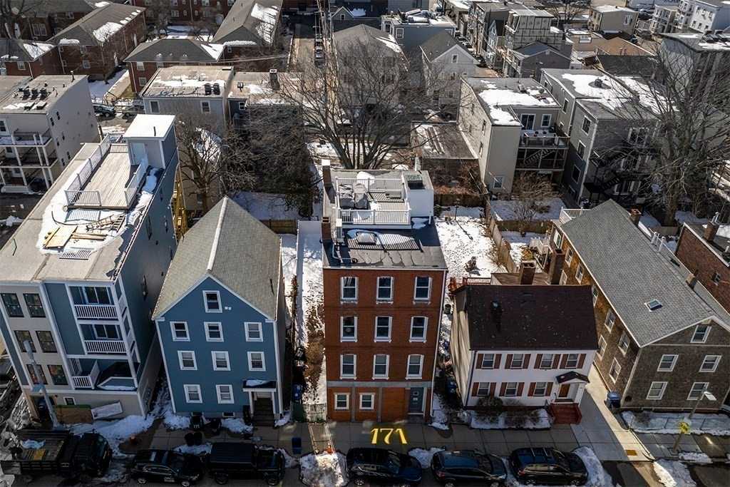 171 W 8Th St UNIT 1 Boston Massachusetts United States, Sold, residential, , Tullish & Clancy Real Estate