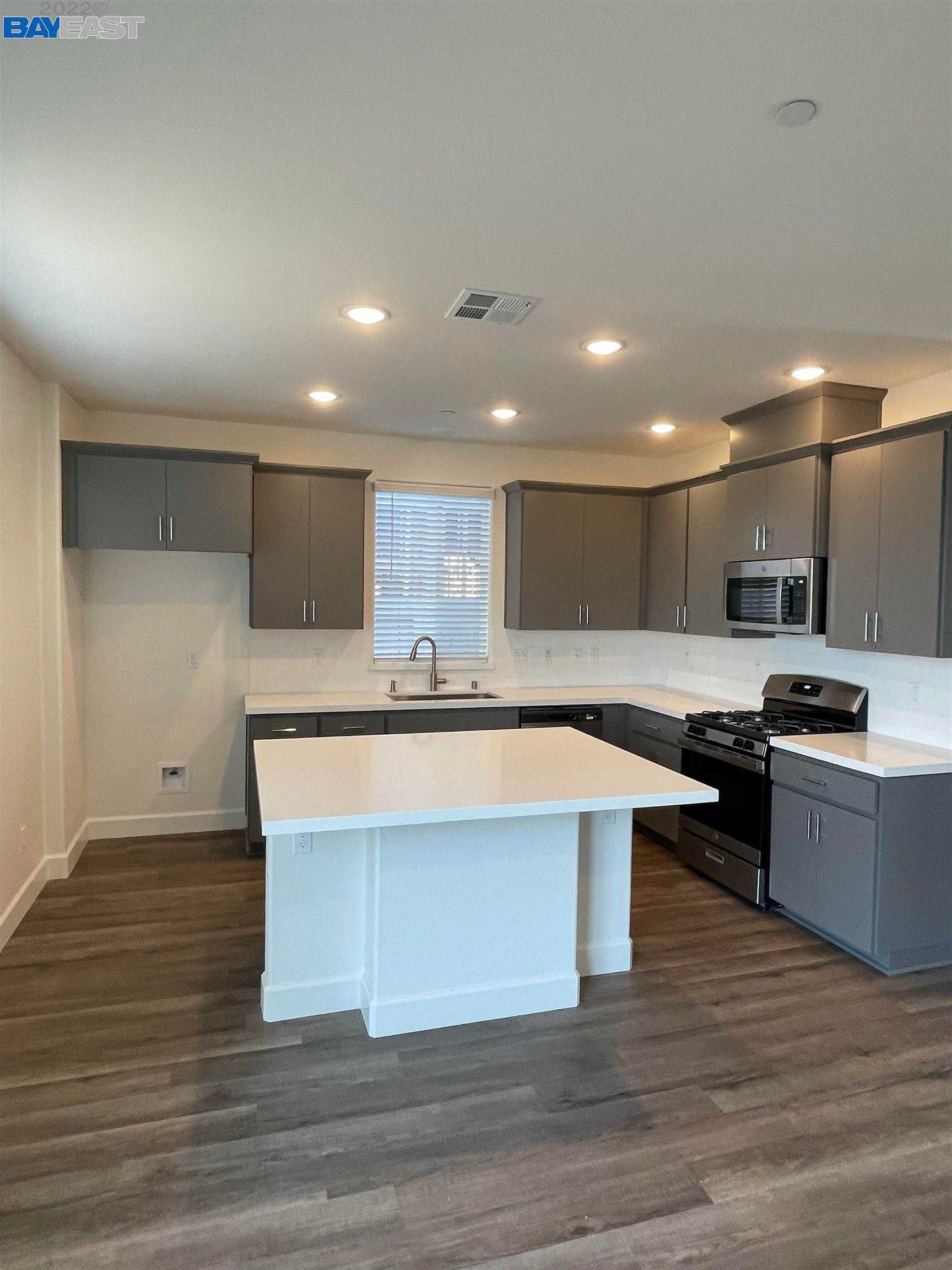8105 Oxbow Landing Loop Roseville California United States, Sold, residential,  , REALTY EXPERTS