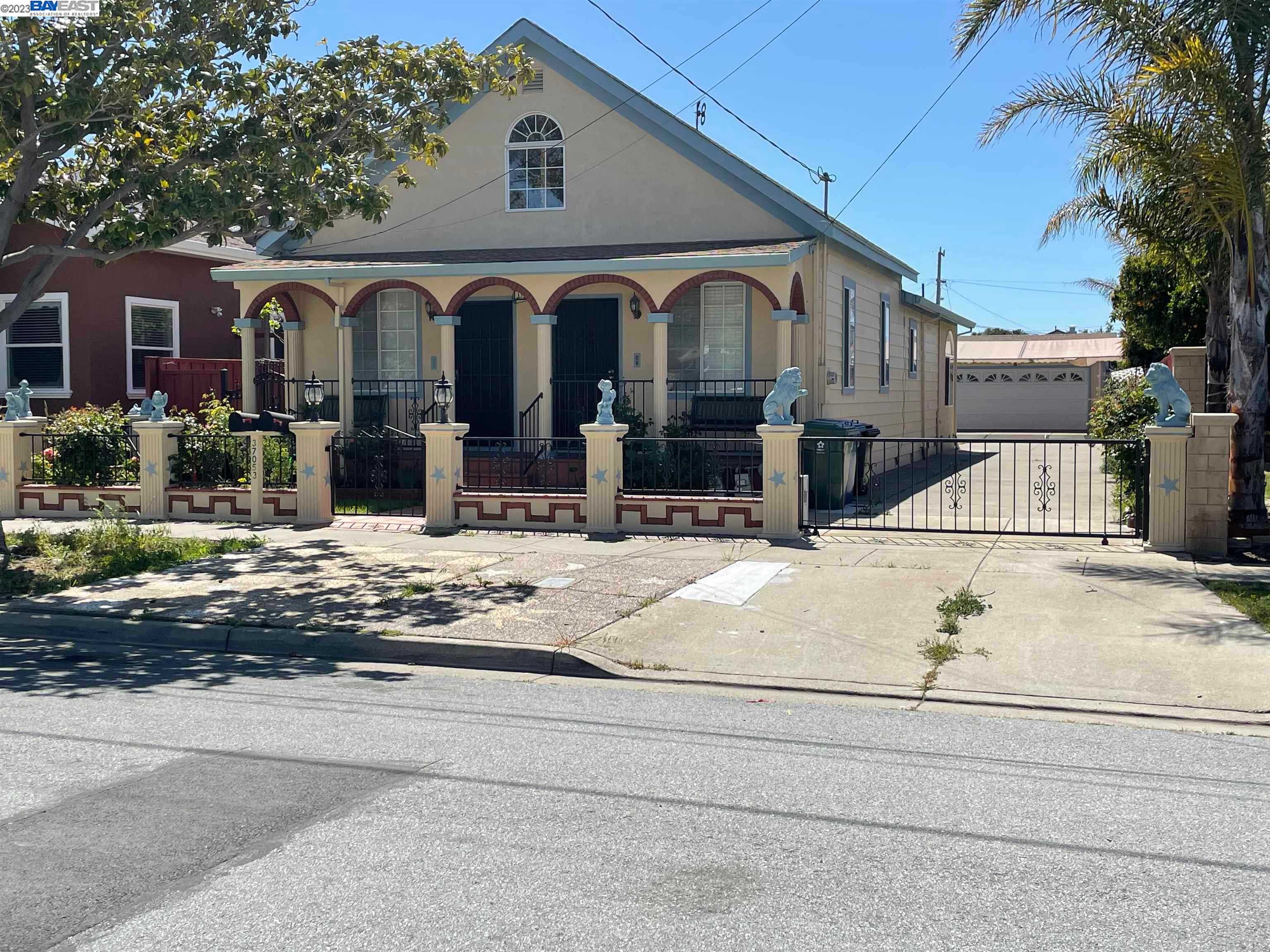 37053 Locust St Newark California United States, Sale Pending, residential,  , REALTY EXPERTS