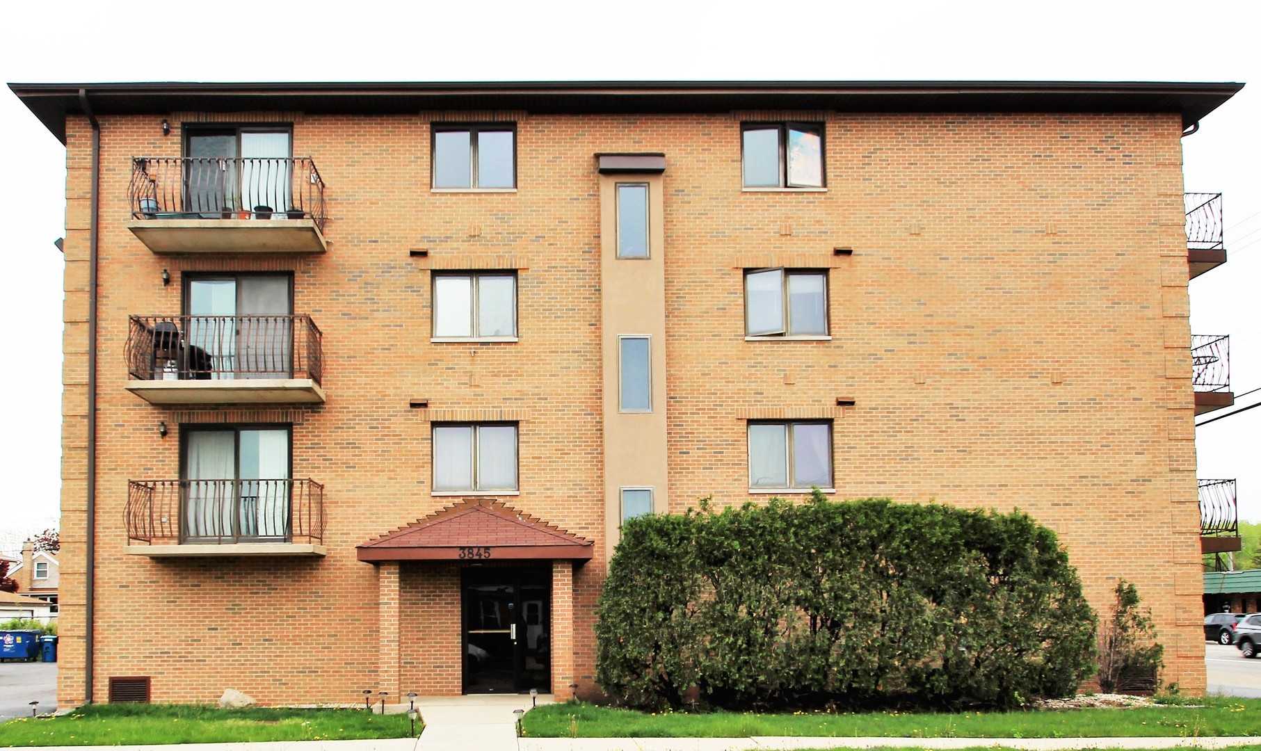 3845 Gunderson Avenue APT 2NW Berwyn Illinois United States, Sold, residential,  , Ideal Real Estate, LLC