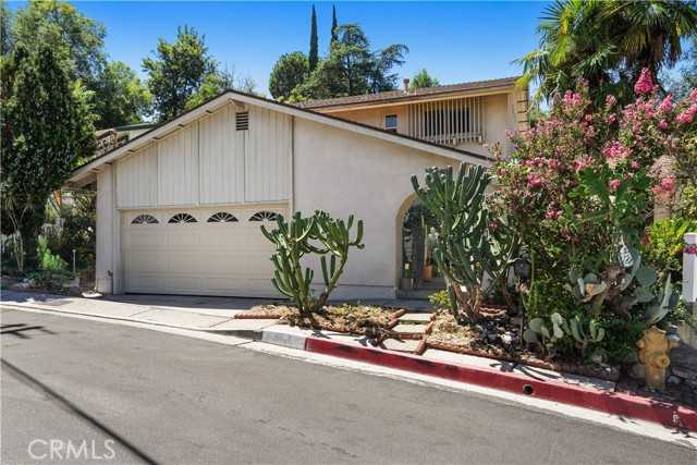 5149 Jeffdale Avenue Woodland Hills California United States, Sold, residential, Scott & Sherry Walter, Beverly & Co.