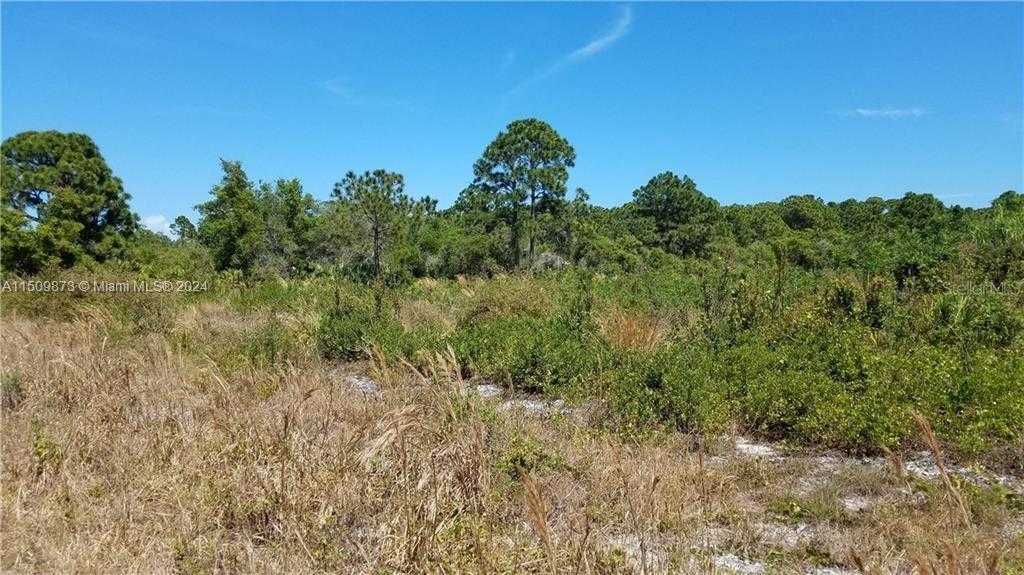 Dickens St Fort Pierce Florida United States, Sold, commercial,  , Tejeda Real Estate Inc. 