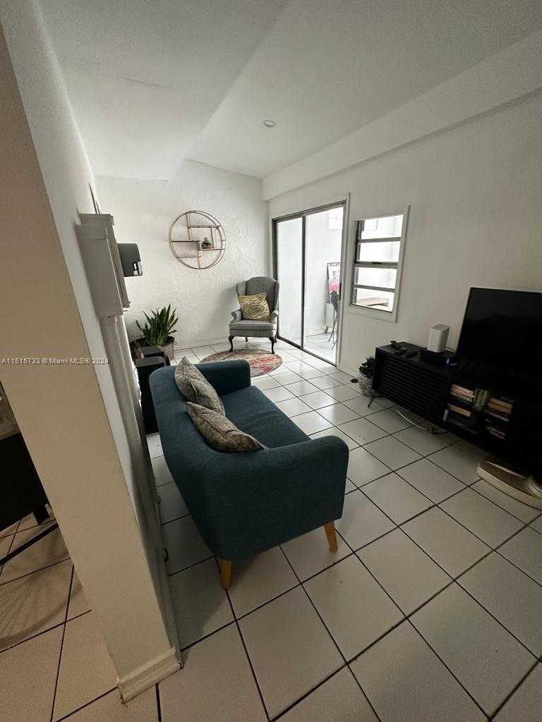 625 NW 10th St APT 625 Miami Florida United States, Sold, residential, , D'Lux Real Estate Services, LLC