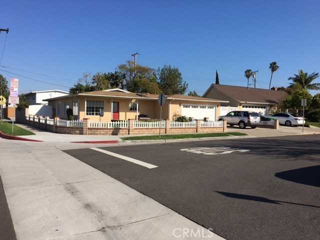 3044 Cleveland Avenue Costa Mesa California United States, Sold, residential, Vic Domines III, Bayside Properties