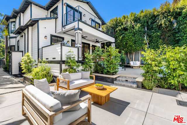 1728 N Sierra Bonita Avenue Los Angeles California United States, Rented, residential, Angel Kou, Carolwood Estates