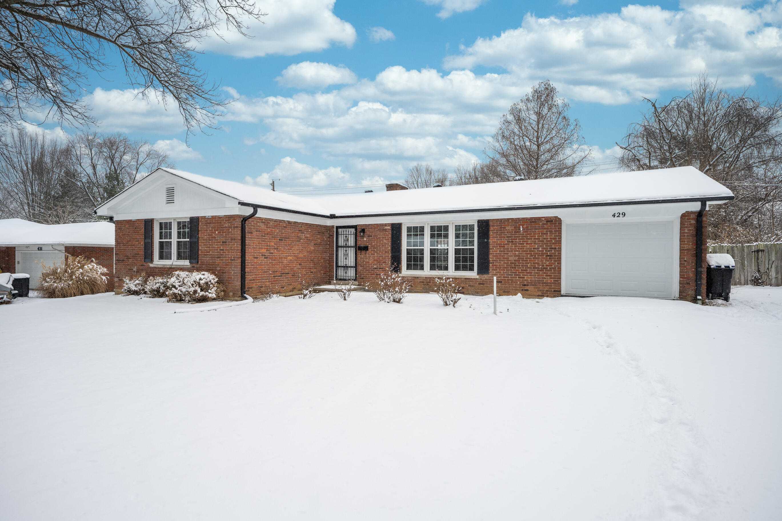 429 Powhatan Trail Frankfort Kentucky United States, Sold, residential,  , Hand In Hand Realty