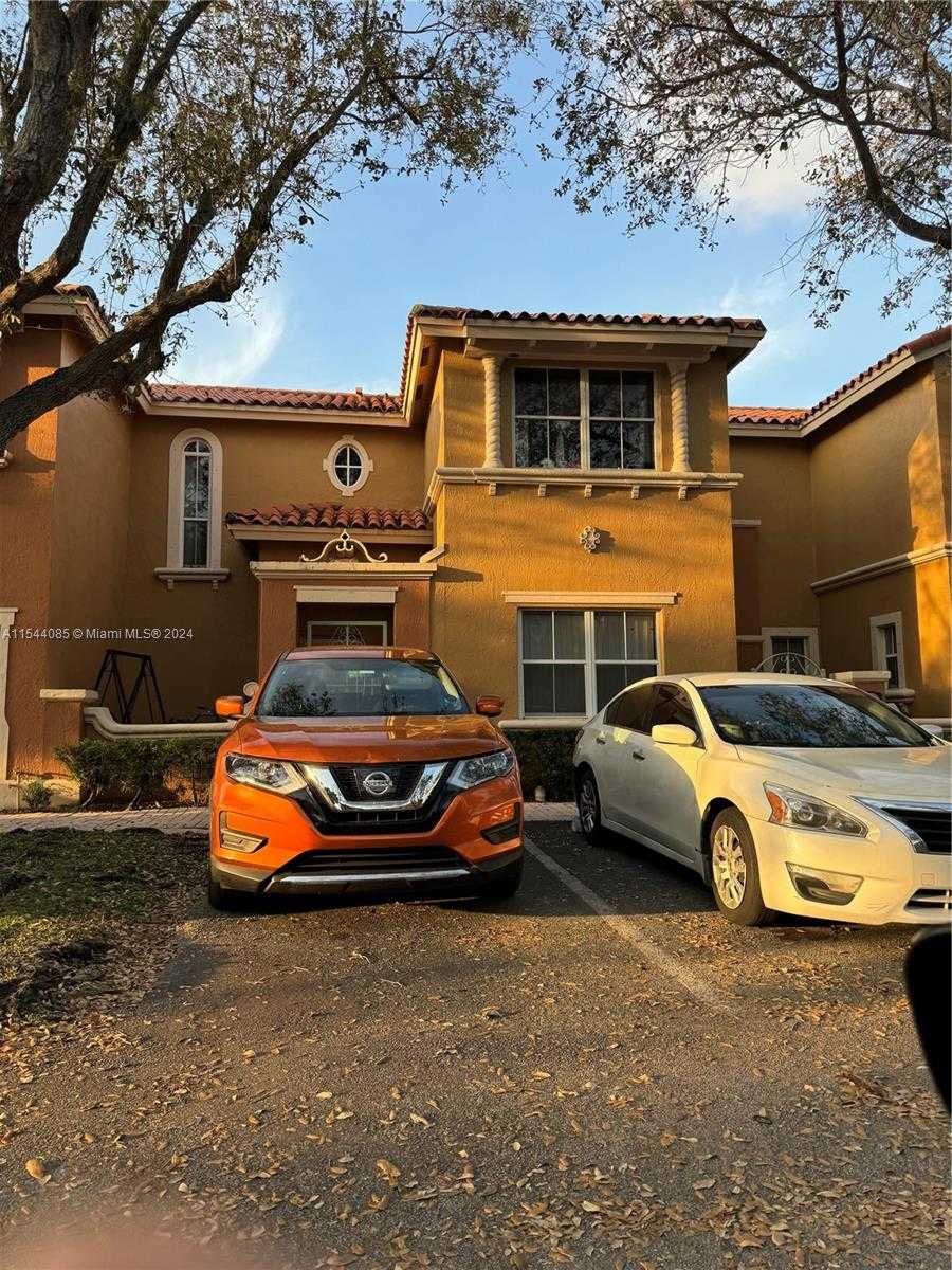 8547 NW 140th Ter  APT 705 Miami Lakes Florida United States, Sold, residential,  , Phoenix Realtors LLC