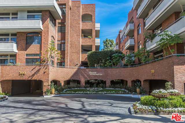 200 N SWALL Drive APT PH54 Beverly Hills California United States, Sold, residential, Antonio Martinez, Beverly & Co.