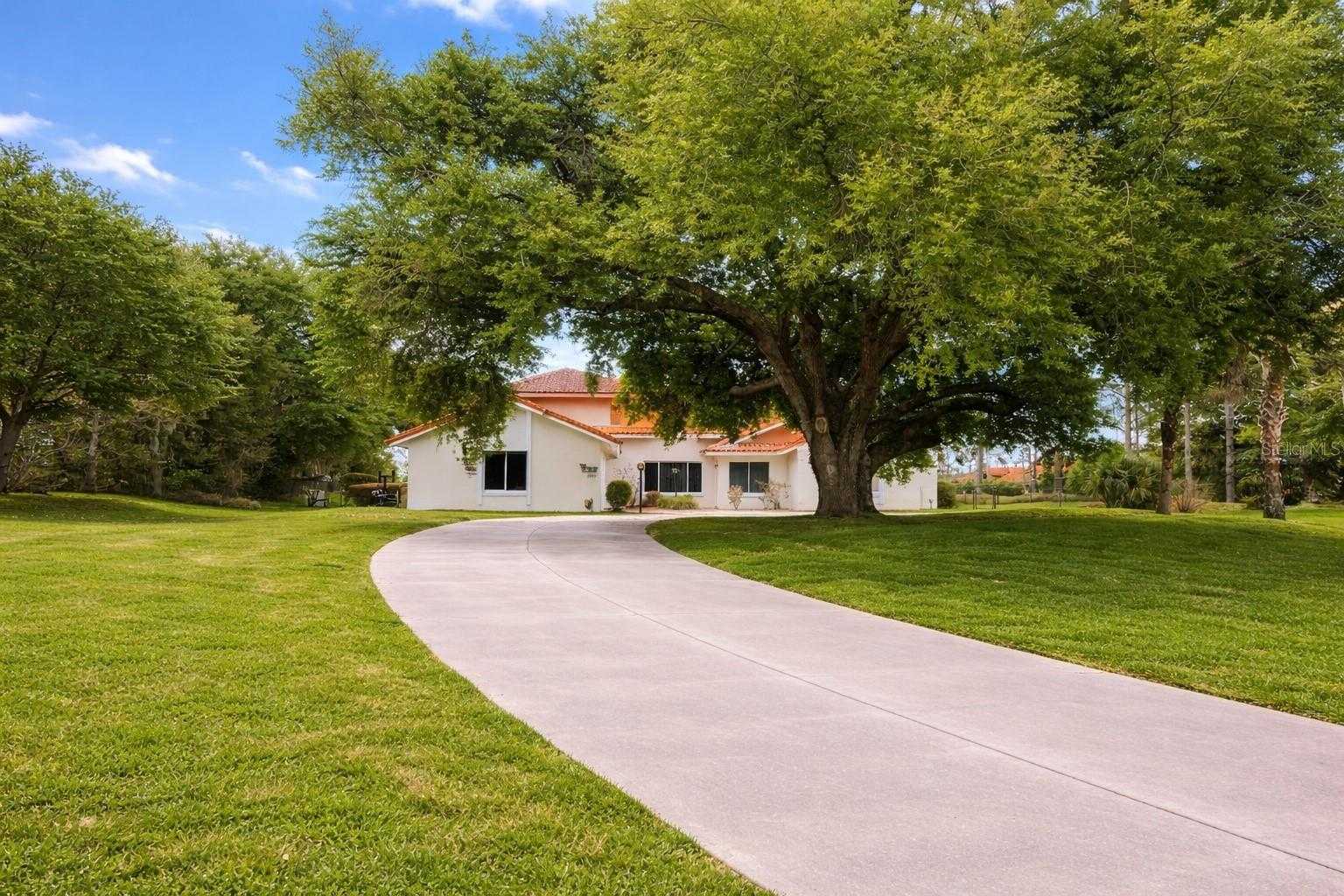 12624 LAKE DENISE BOULEVARD Clermont Florida United States, for Sale, residential, Zaira Mejia, Spaces & Styles Group