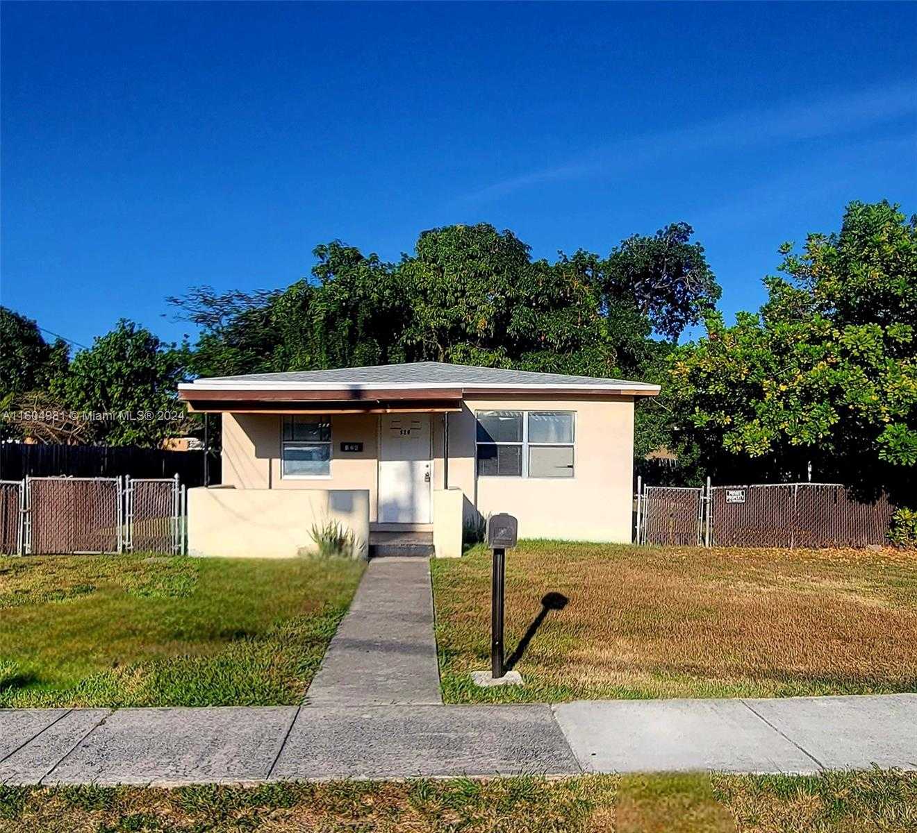 126 NW 11th Ave APT 126 Dania Beach Florida United States, Rented, residential, , D'Lux Real Estate Services, LLC