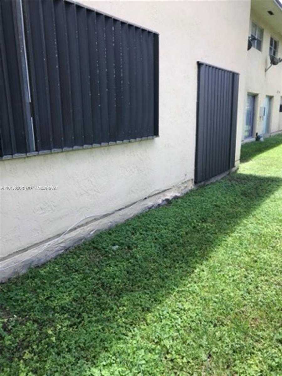 15619 SW 73rd Cir Ter  APT 10-3 Miami Florida United States, Sold, residential,  , One Stop Realty - Miami