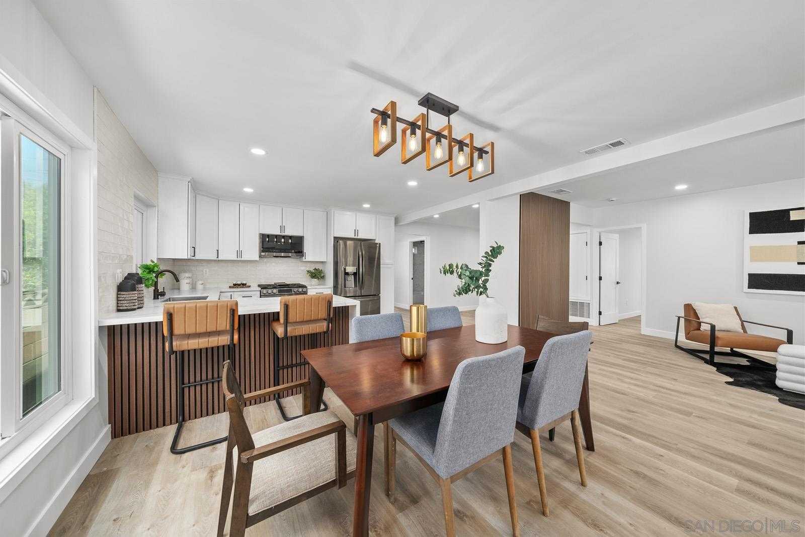 430 6Th Ave Escondido California United States, Sold, residential,  , The Quesada Group