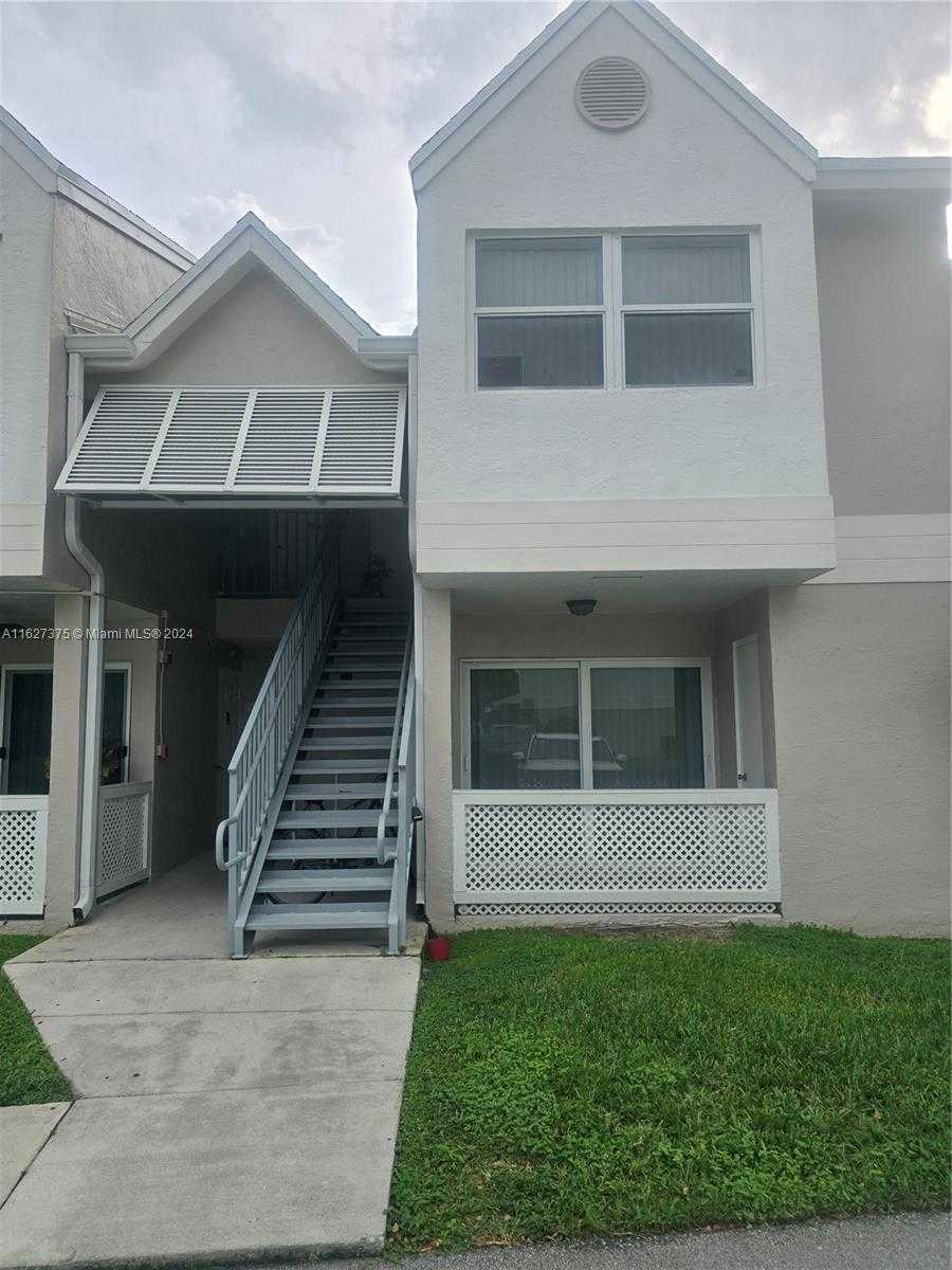17320 NW 67th Pl  APT F-7 Hialeah Florida United States, Rented, residential,  , Radius Realty Group
