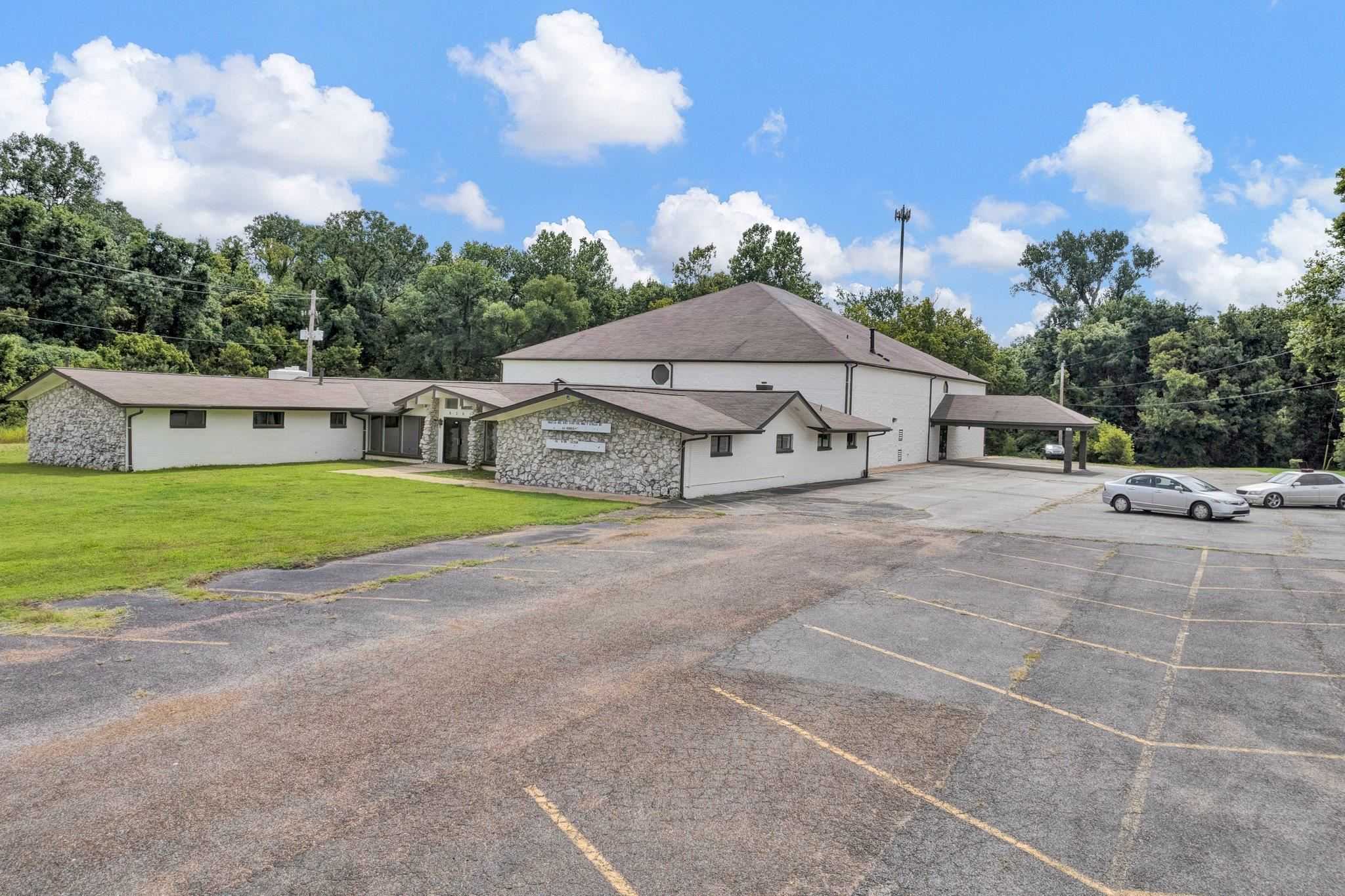 6368 US 51 HWY Millington Tennessee United States, for Sale, commercial, Verna Littleton, Fast Track Realty