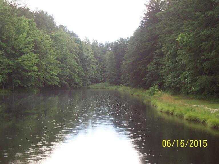 81 Happy Acres Beattyville Kentucky United States, for Sale, residential,  , A Unique Realty Company