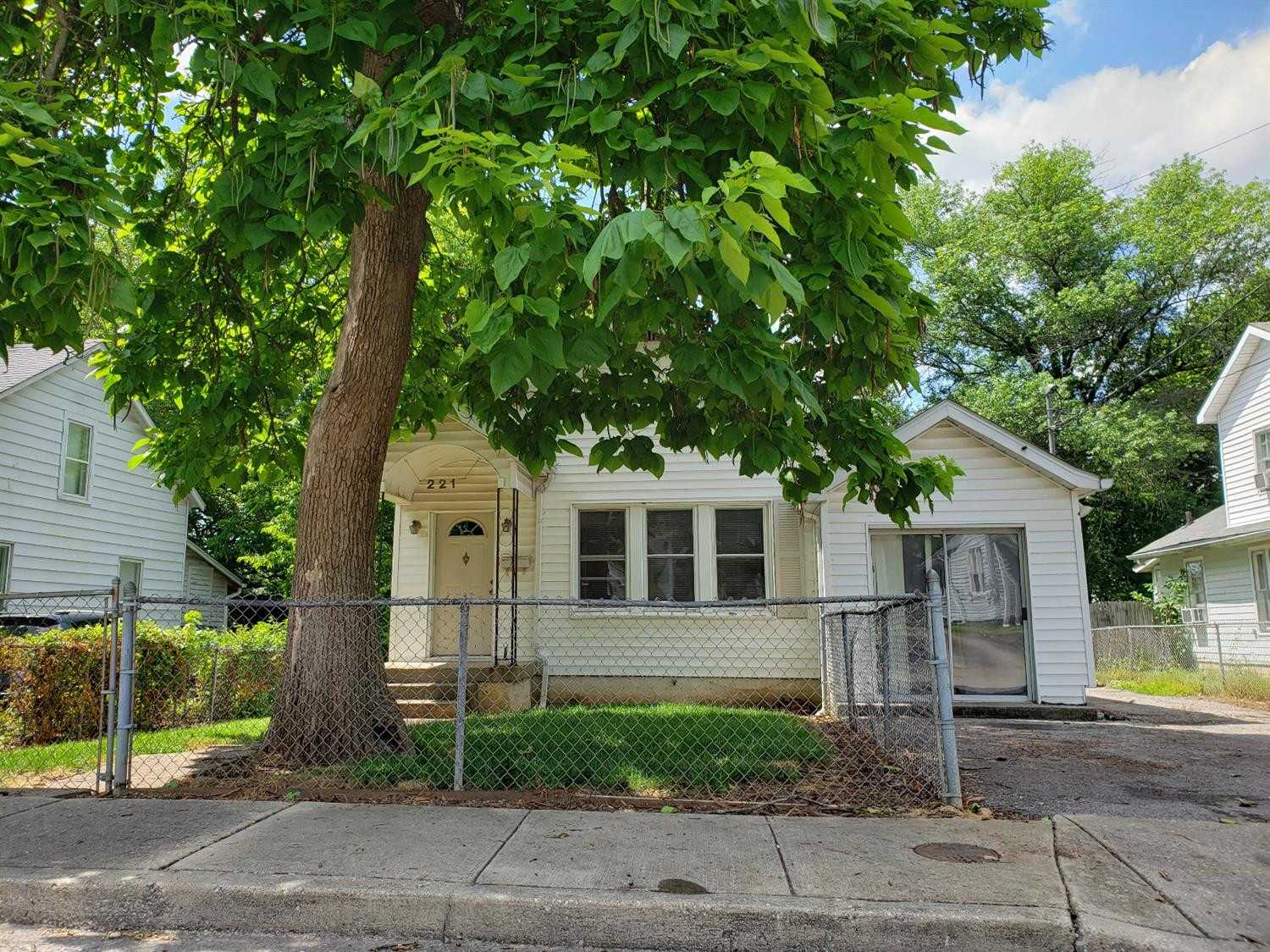 221 Lincoln Avenue Lexington Kentucky United States, Sold, residential,  , A Unique Realty Company