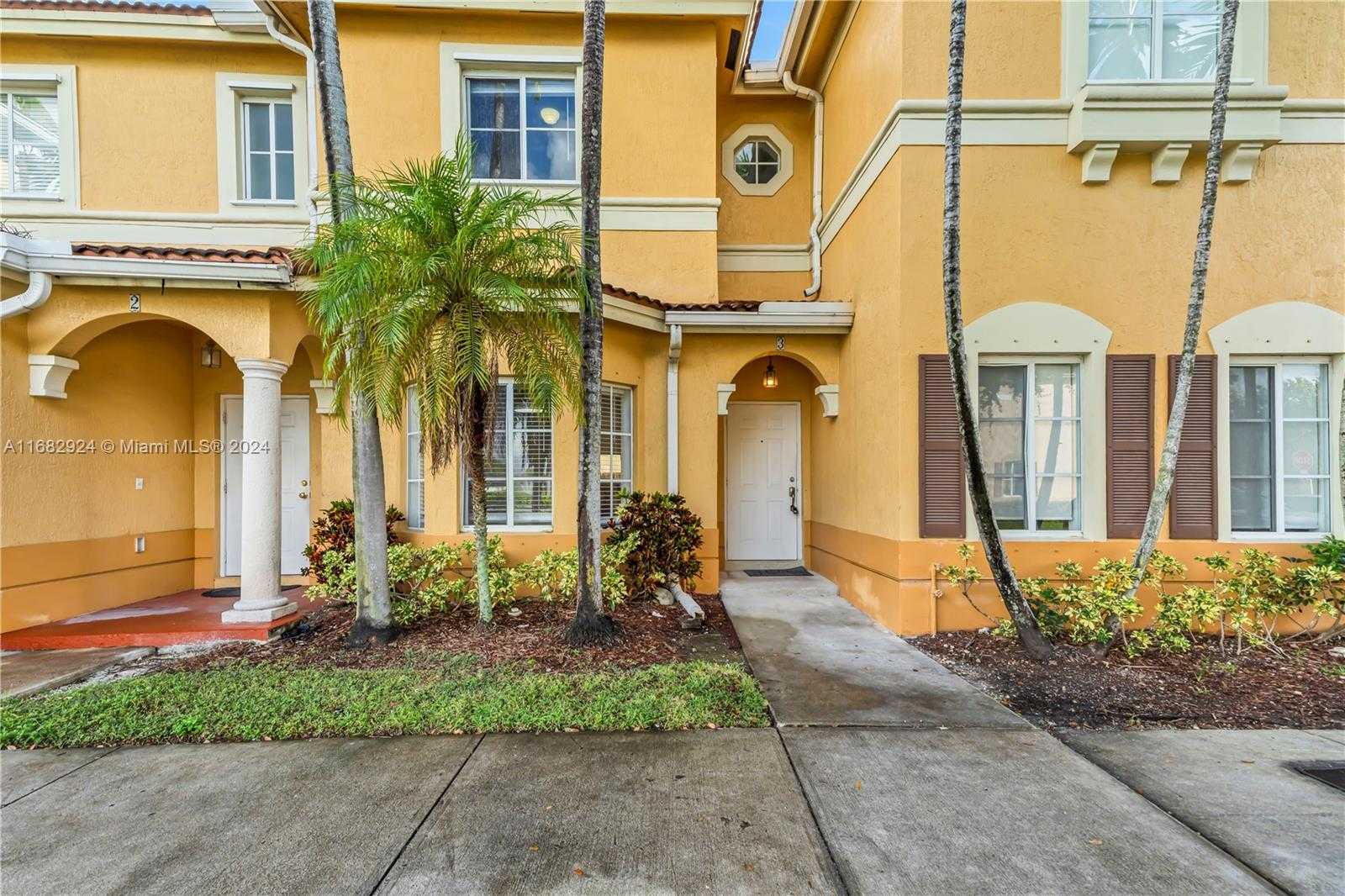 8305 NW 108th Ave  APT 3-18 Doral Florida United States, Rented, residential,  , Radius Realty Group
