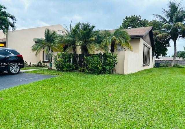 11966 SW 110th St Cir S Miami Florida United States, Sold, residential,  , One Stop Realty - Miami