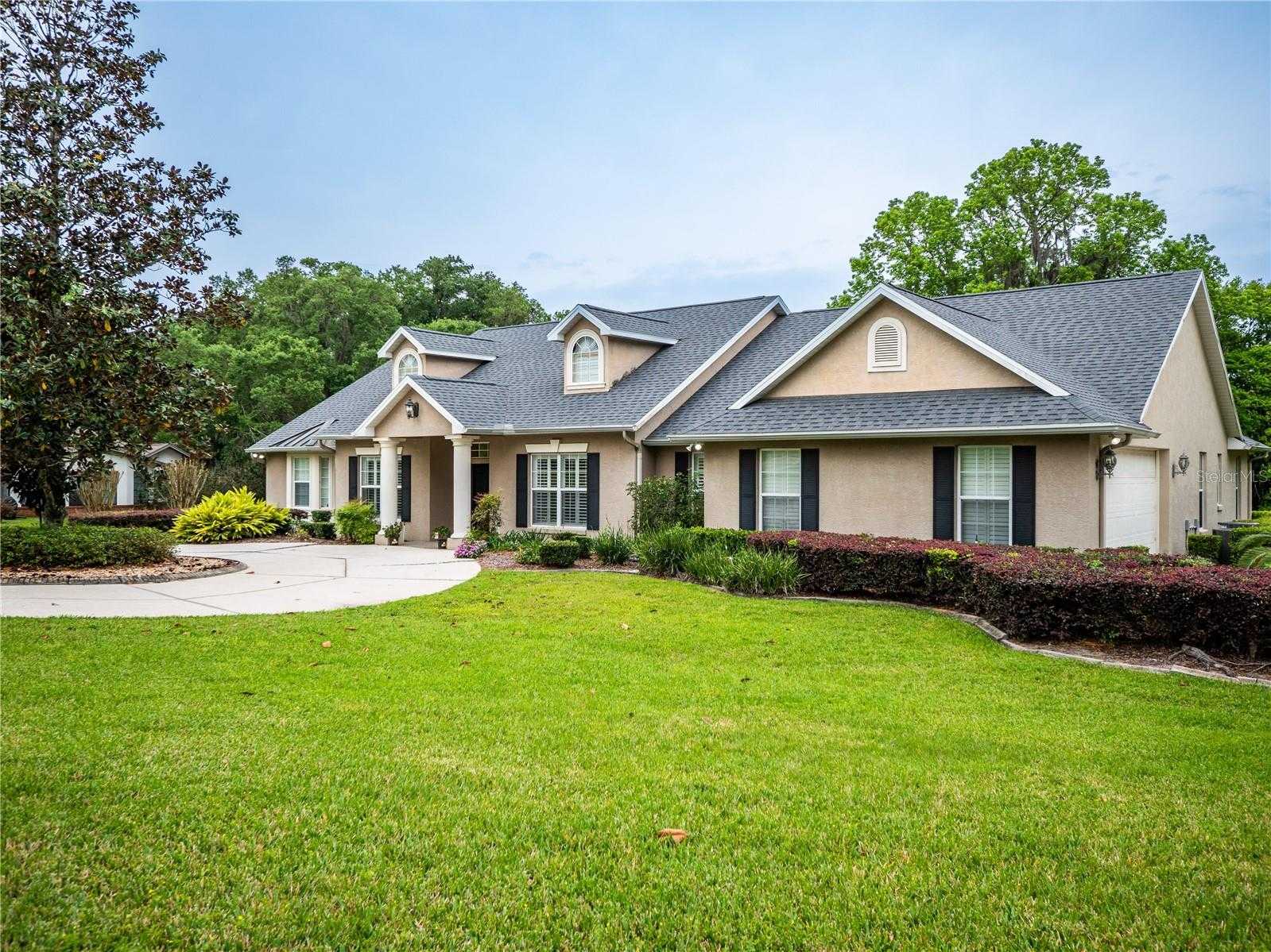 1945 SW 40TH PLACE Ocala Florida United States, for Sale, residential, Stacey  Taylor, 5 Star Real Estate Services