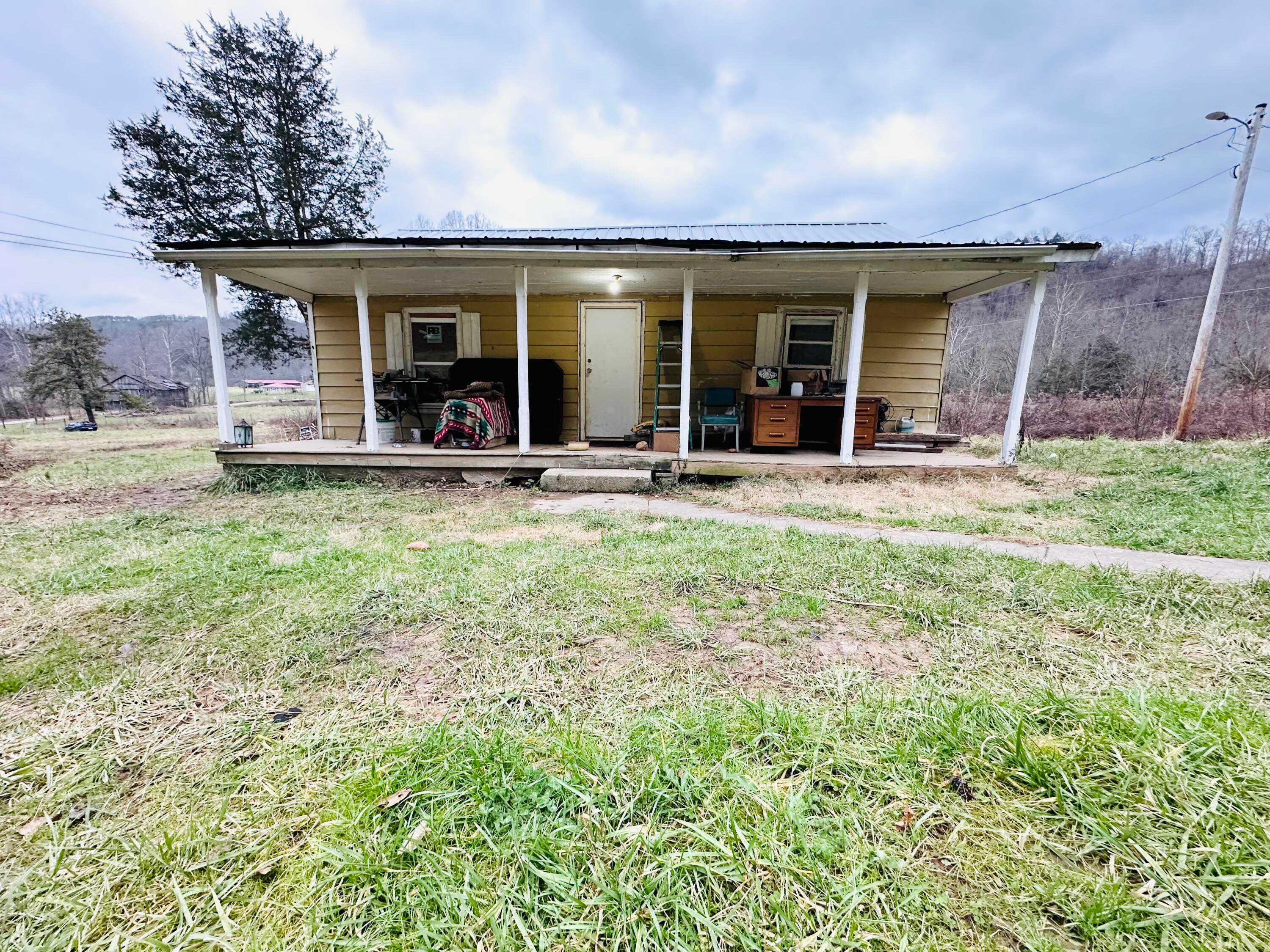 1844 Highway 1350 Manchester Kentucky United States, for Sale, residential,  , KY Real Estate Professionals LLC