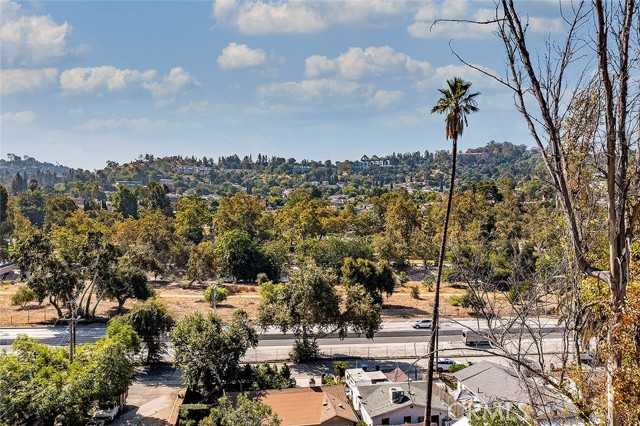 300 S Avenue 58 Highland Park California United States, for Sale, commercial, Anna Avetisyan, Coldwell Banker Hallmark Realty