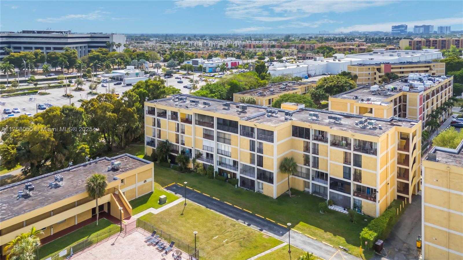 9210 Fontainebleau Blvd  APT 206 Miami Florida United States, Rented, residential,  , Radius Realty Group