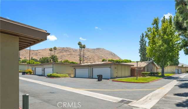 22661 Palm Avenue APT J Grand Terrace California United States, Sold, residential,  , Investors Team Realty Inc.