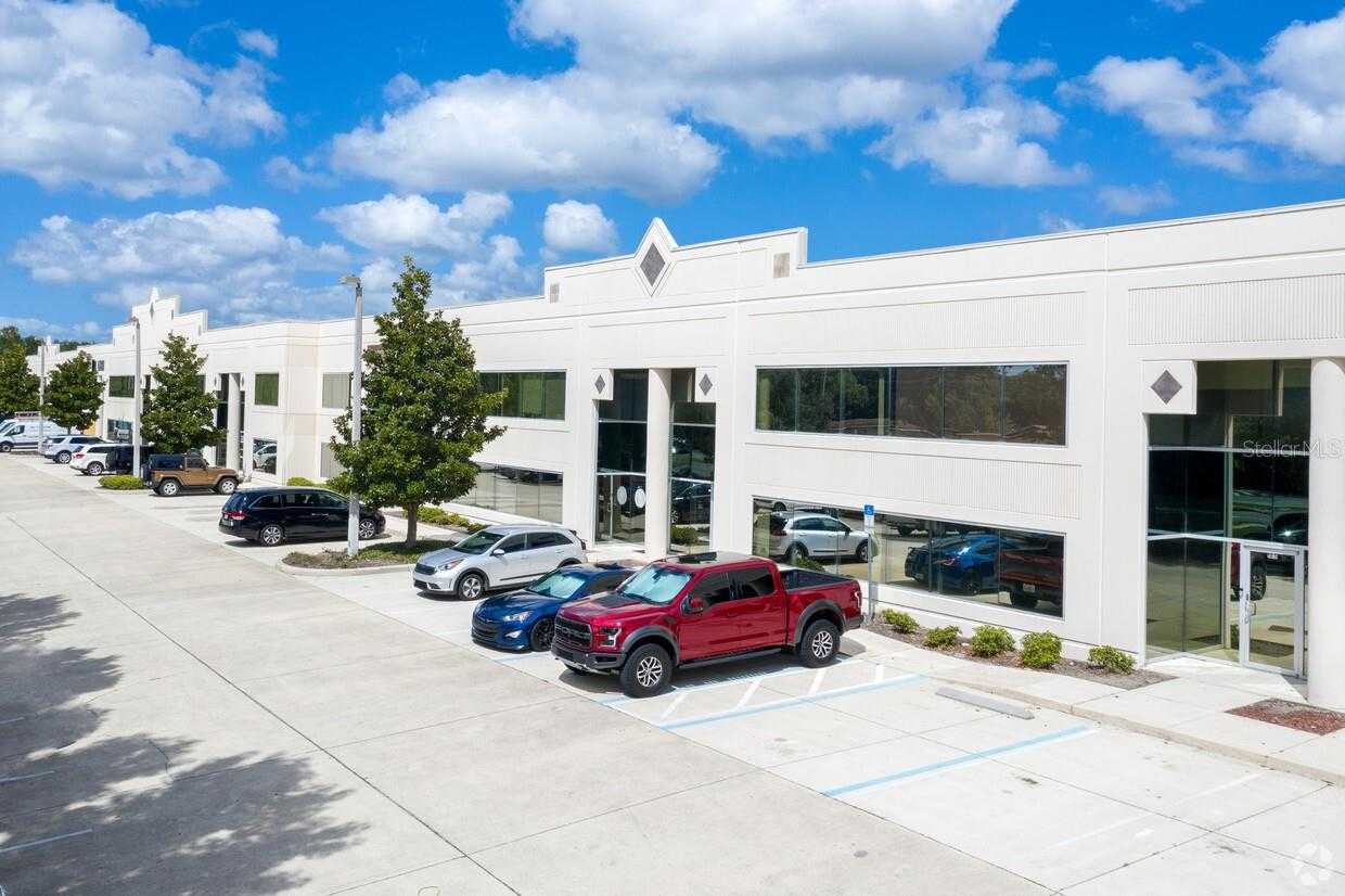 4333 SILVER STAR ROAD APT 13 Orlando Florida United States, for Sale, commercial, Joao Pereira, La Rosa Realty
