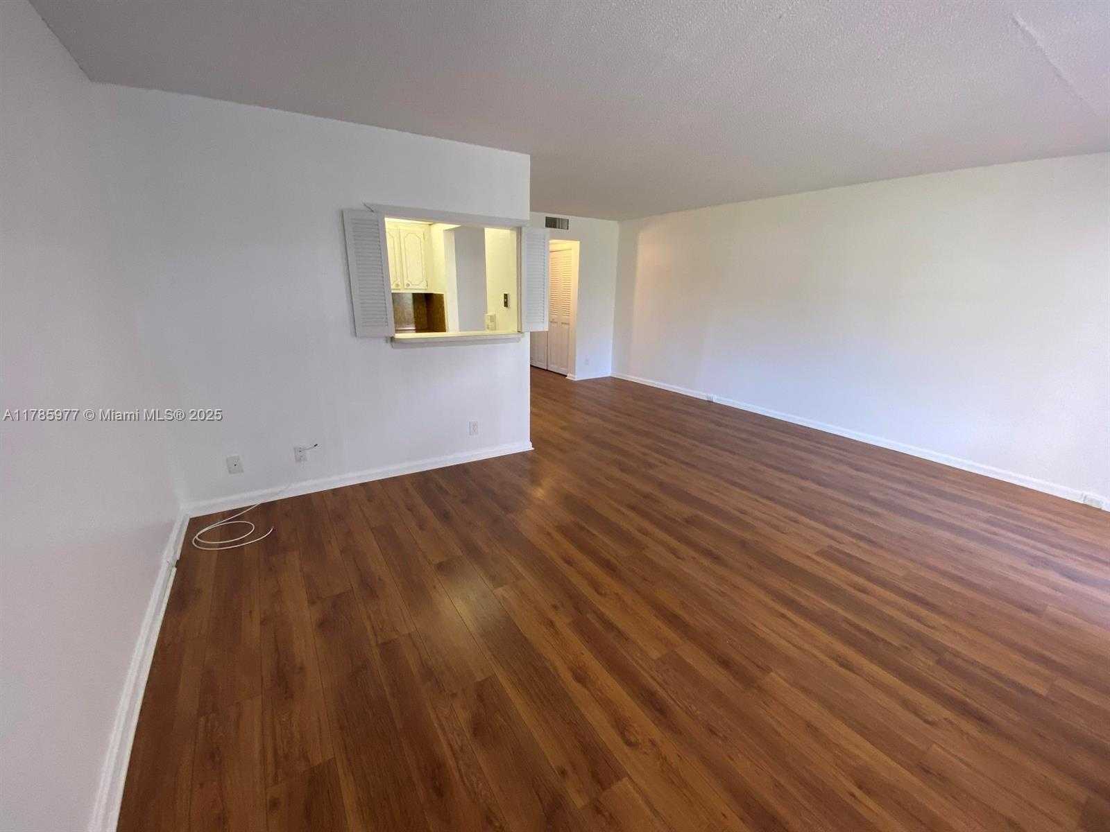 381 Fanshaw J APT 381 Boca Raton Florida United States, for Sale, residential, Pierre J Denis, Realty 100