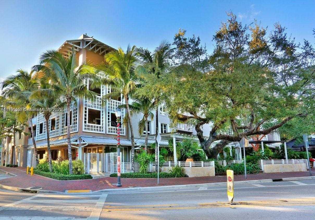 3540 Main Hwy  APT 204 Miami Florida United States, for Sale, residential, Isabella Anderson, Incom Example Office