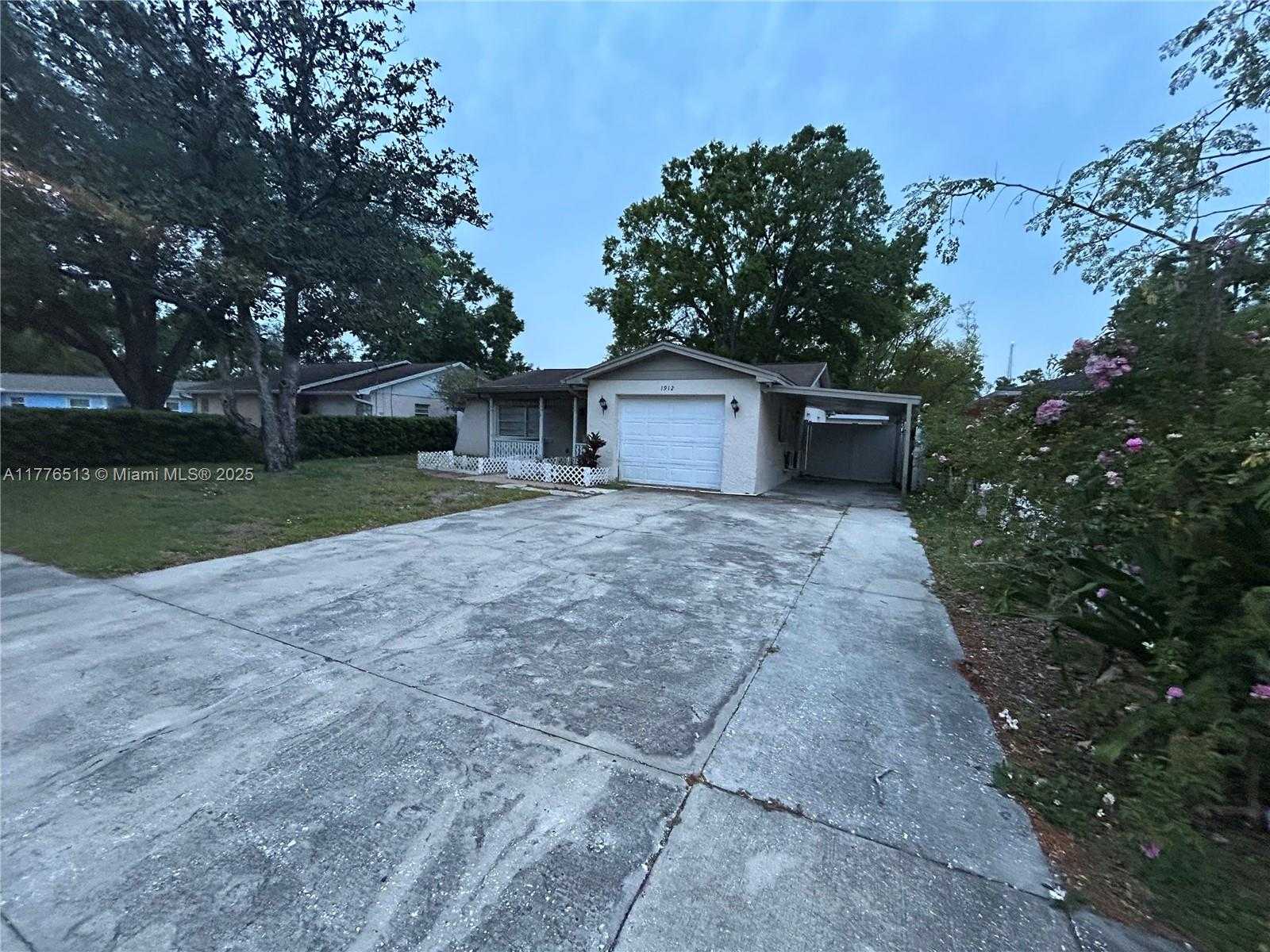 1912 W Clinton ST Tampa Florida United States, Sale Pending, residential, , One Stop Realty - Miami