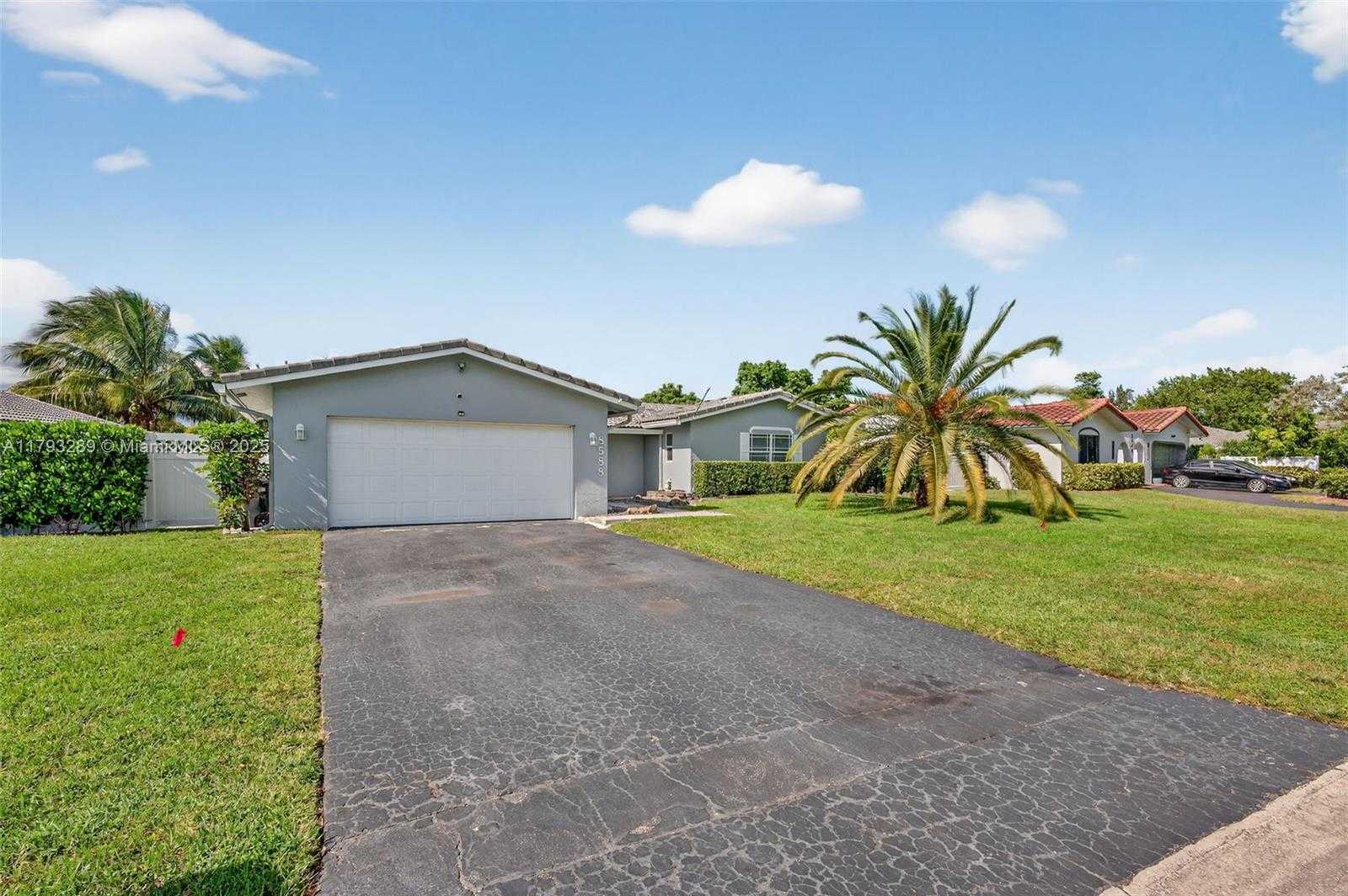 8588 NW 27th Dr Coral Springs Florida United States, for Sale, residential, Pierre J Denis, Realty 100