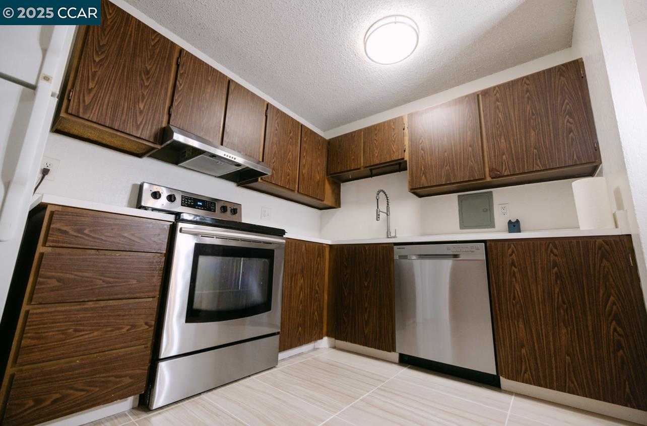 555 Pierce St  APT 522 Albany California United States, Sold, residential,  , REALTY EXPERTS