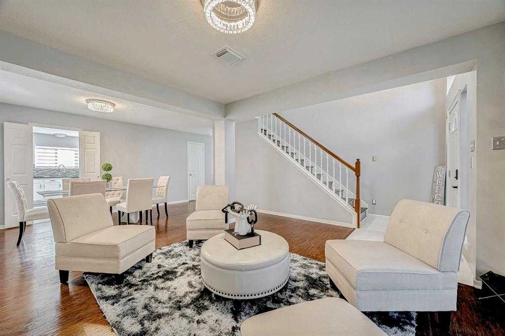 16107 Lakestone Drive Tomball Texas United States, for Sale, residential, Jennifer  Christmas, Walzel Properties*