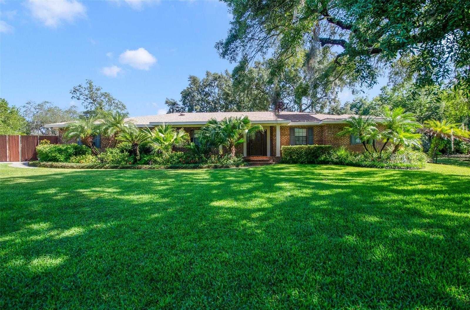 15935 J AND J DRIVE Tavares Florida United States, Sold, residential, , Spouses With Houses Realty