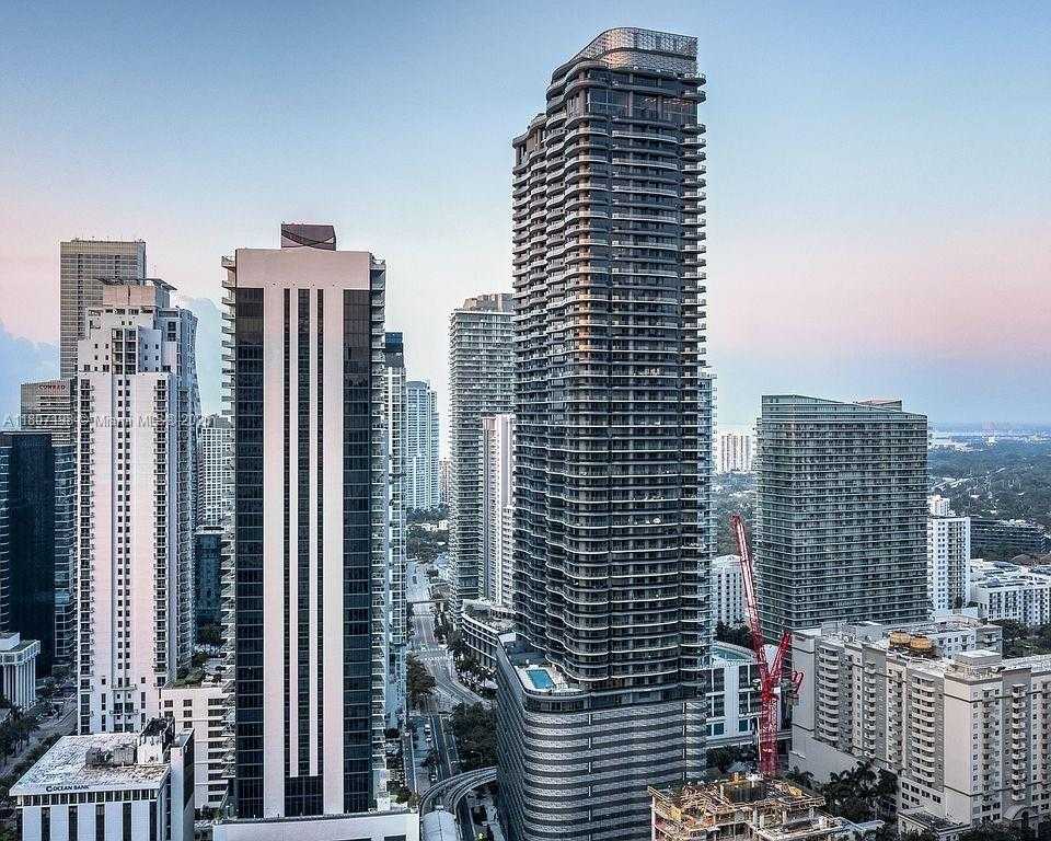 1000 Brickell Plz  APT 2705 Miami Florida United States, for Sale, residential,  , INCOM OFFICE SAMPLE