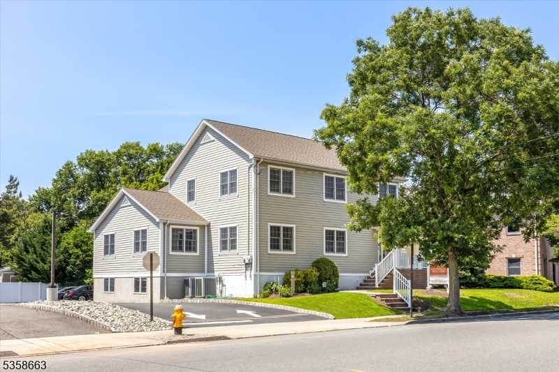 1012 Broad St Bloomfield Twp. Essex United States, Sale Pending, commercial, Jill Savva, Century 21 Cedarcrest Realty