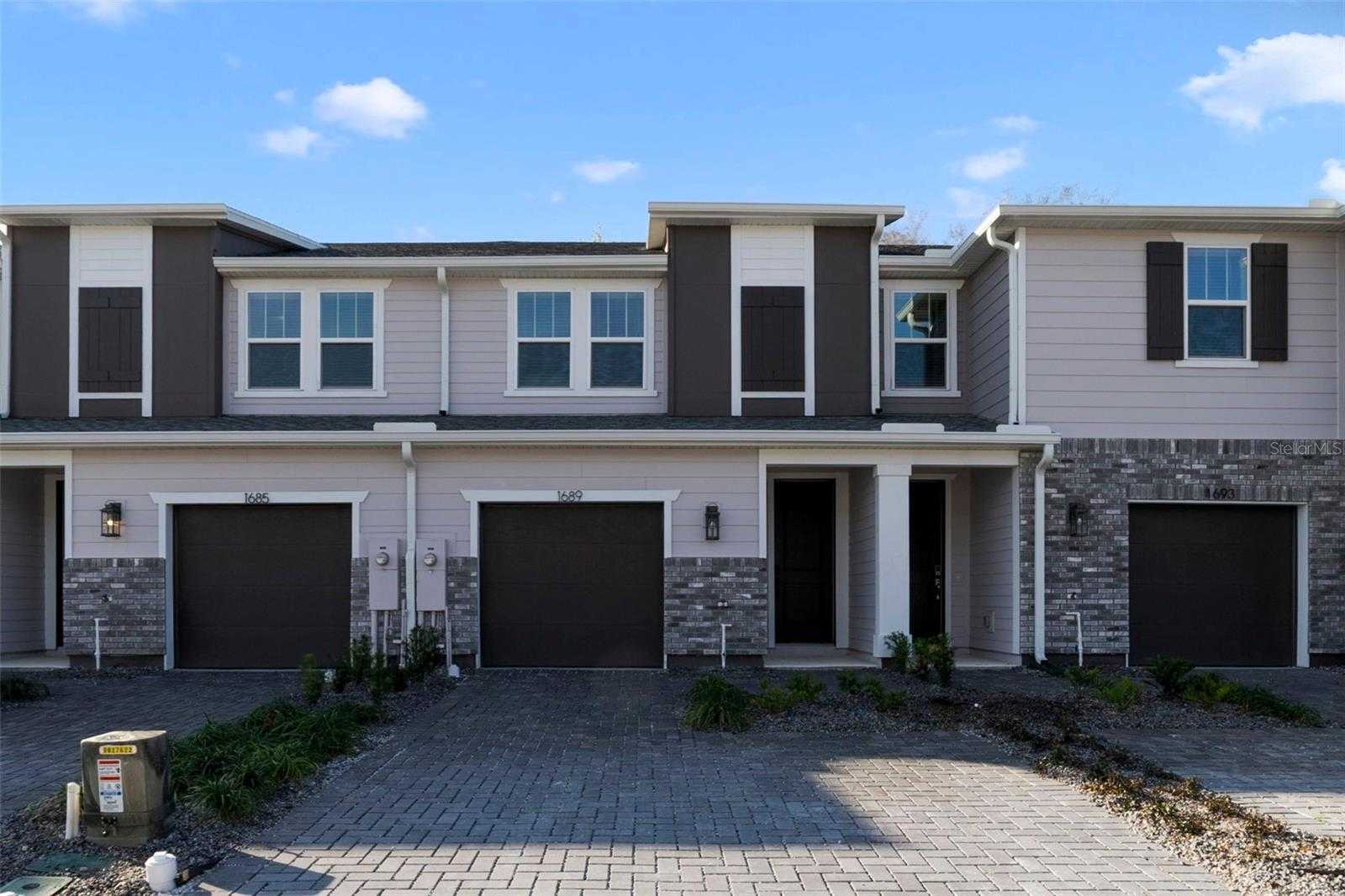 1689 GREENLEAF WOODS COVE Oviedo Florida United States, for Sale, residential, Fritz Wardlow, HomeSmart