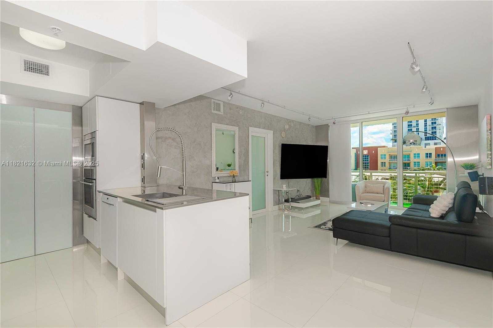 2000 N Bayshore Dr  APT 617 Miami Florida United States, for Sale, residential,  , Kamany Realty & Property Management Inc.