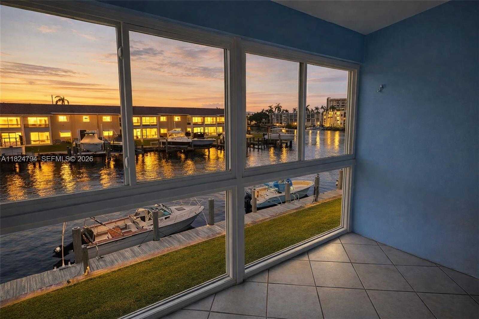 930 SE 9th Ave  APT 11 Pompano Beach Florida United States, for Sale, residential, Gloria Reynolds, Incom Example Demo Office