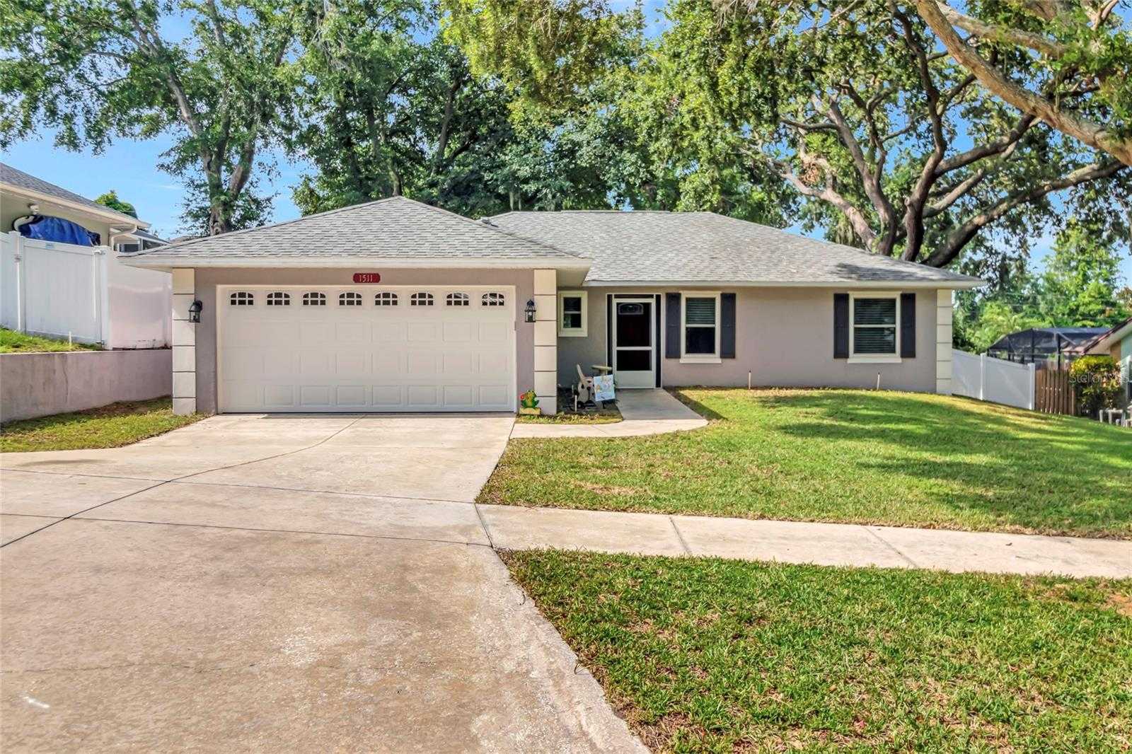 1511 W MAGNOLIA STREET Clermont Florida United States, for Sale, residential, Zaira Mejia, Spaces & Styles Group