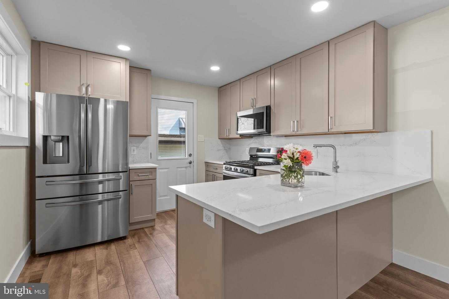 686 SPRUCE ROAD Warminster Pennsylvania United States, Sold, residential,  , Market Force Realty