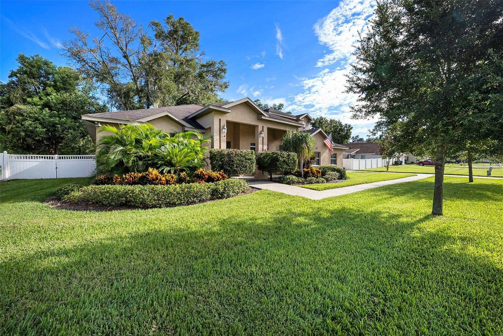 32449 LAUREL COURT San Antonio Florida United States, for Sale, residential, Allison Vaughn, Toolbox Sisters Realty