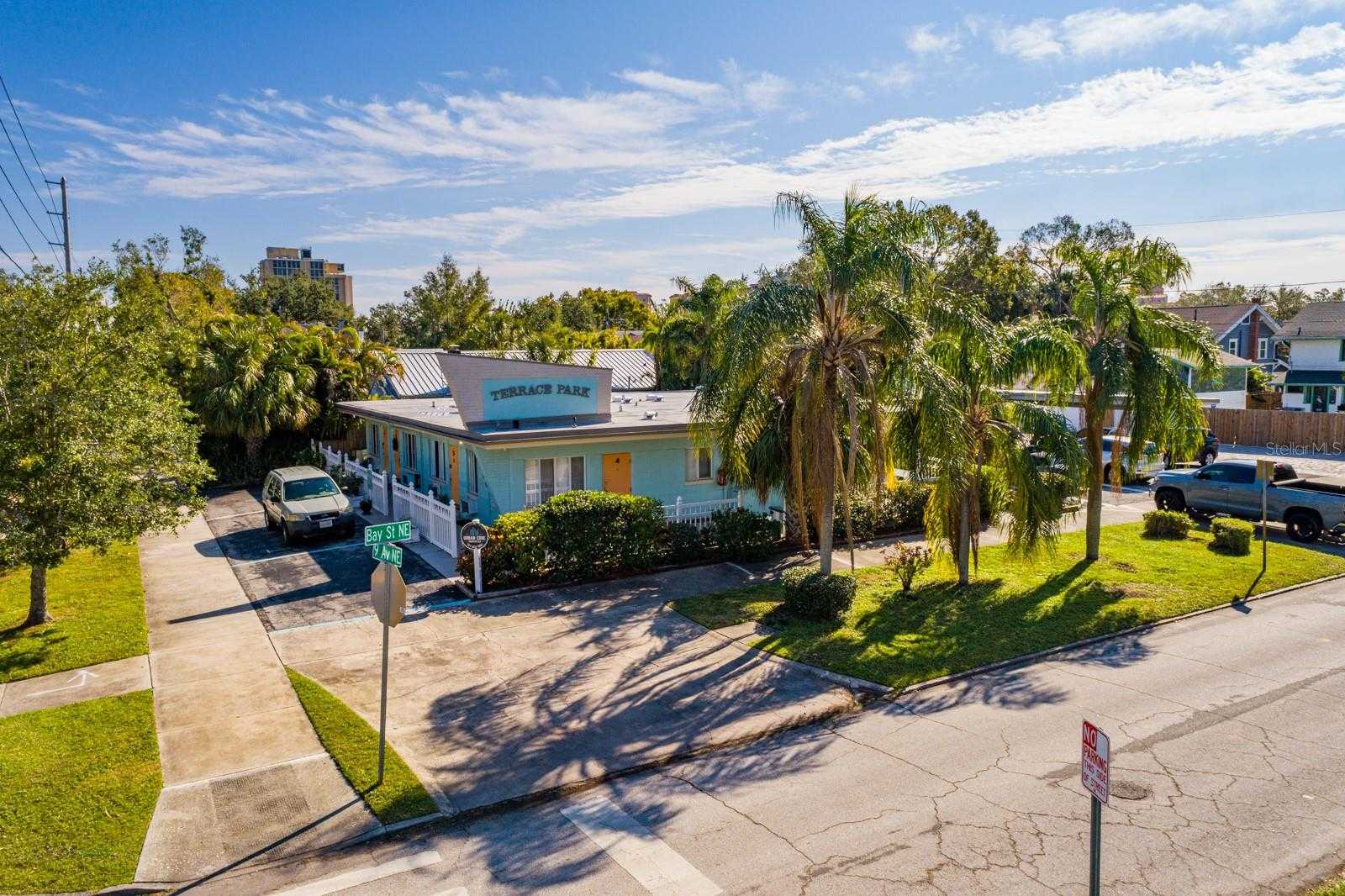 206 9TH AVENUE St Petersburg Florida United States, for Sale, residential, Sylvia  Lusink, Re/Max Preferred